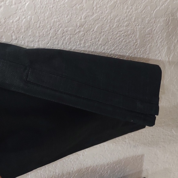 UNDER ARMOUR Water Resistant Pants, Size M - Picture 7 of 17